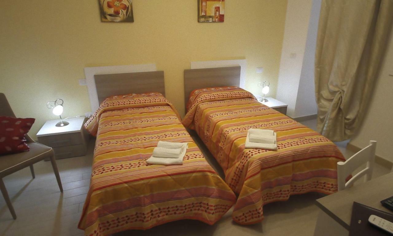 Casa Vacanze Camastra سانتو ستيفانو دي كاماسترا المظهر الخارجي الصورة